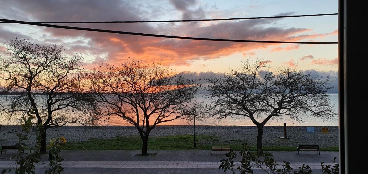 Nafpaktos Beach House Buitenkant foto